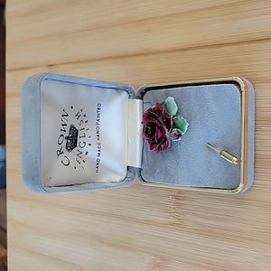 Vintage Crown English Jewellery Bone China Red Rose Pin